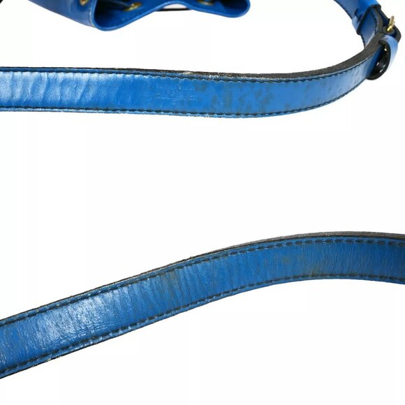 LOUIS VUITTON Noe GM Drawstring Shoulder Bag Epi Leather Blue - Picture 6 of 16